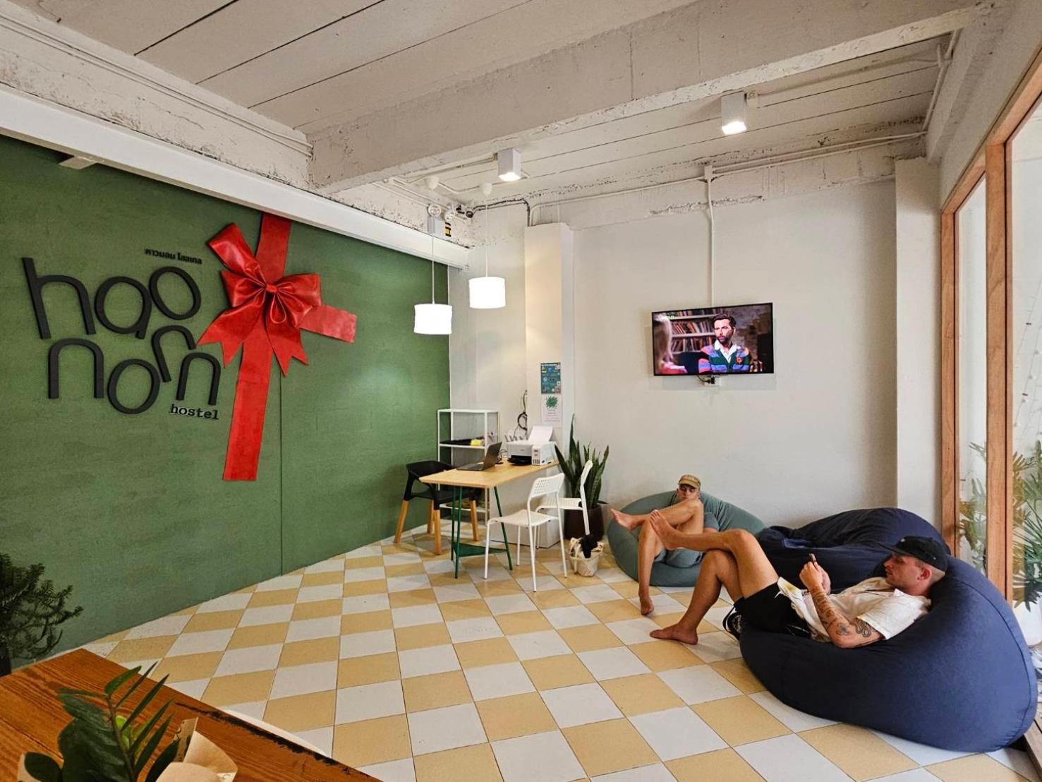Hao Norn Hostel Тонг Сала Экстерьер фото