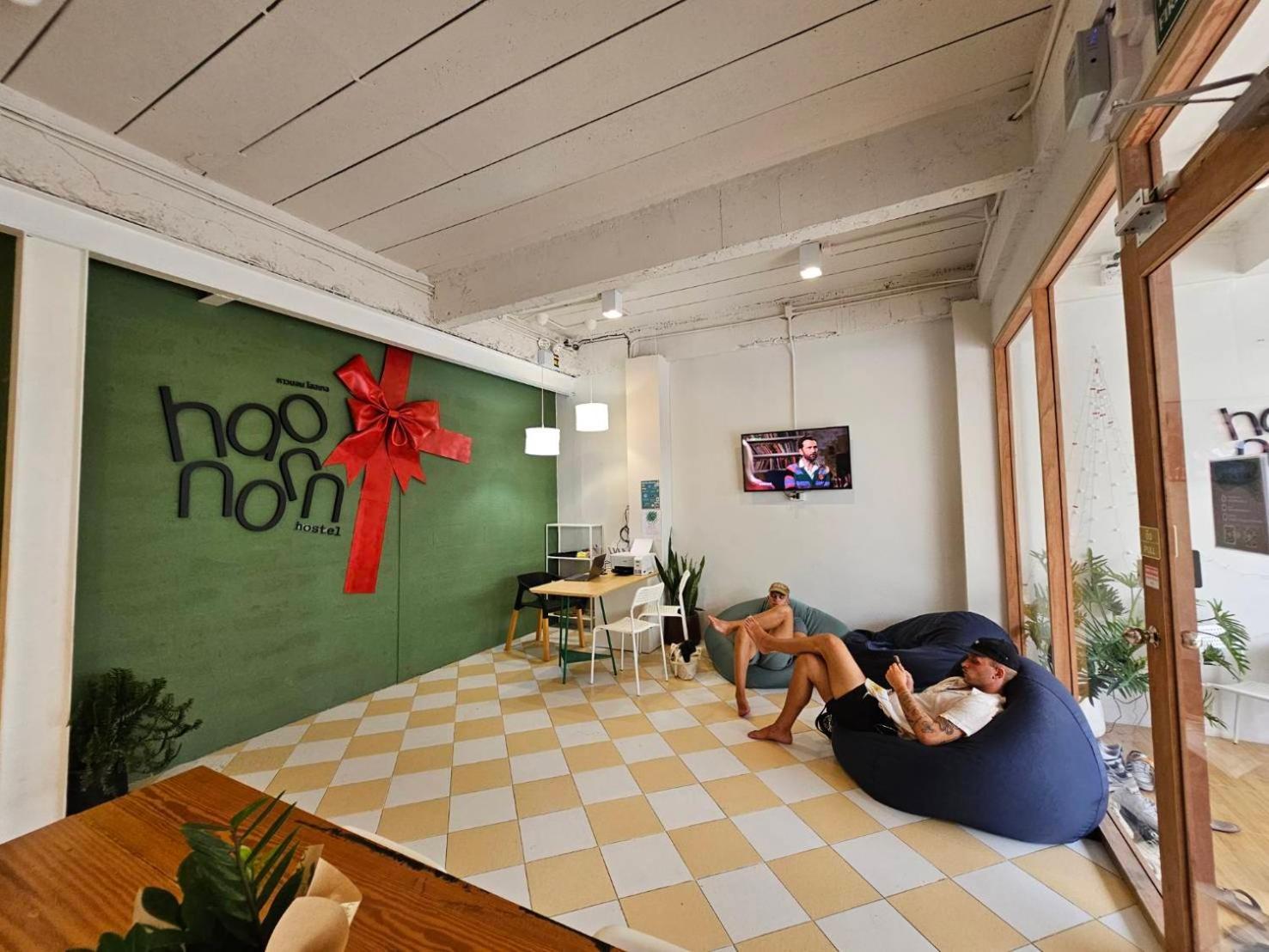 Hao Norn Hostel Тонг Сала Экстерьер фото