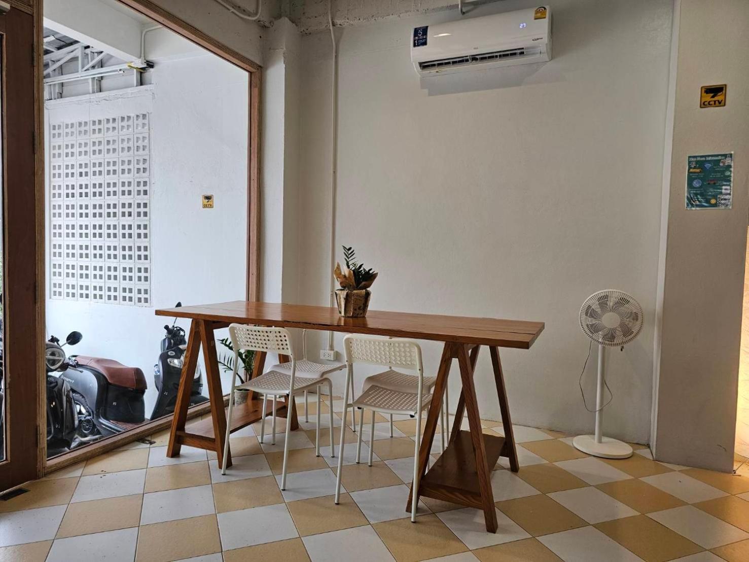 Hao Norn Hostel Тонг Сала Экстерьер фото