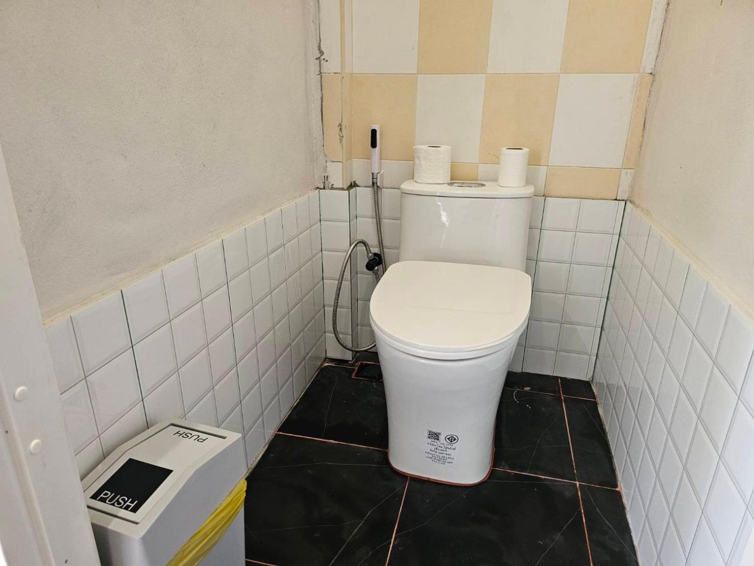 Hao Norn Hostel Тонг Сала Экстерьер фото